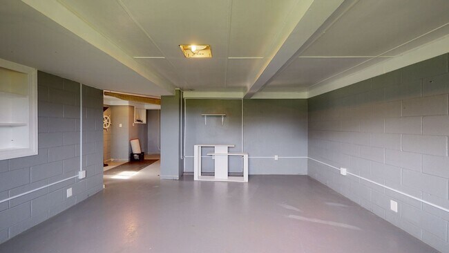Building Photo - 108 Hawkins Creek Ln