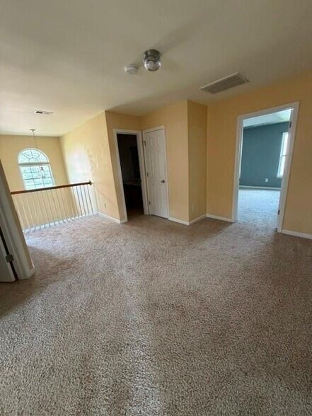 Building Photo - 1020 Capstone Ct