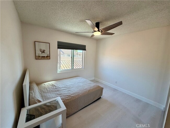 Building Photo - 6855 Valley Circle Blvd