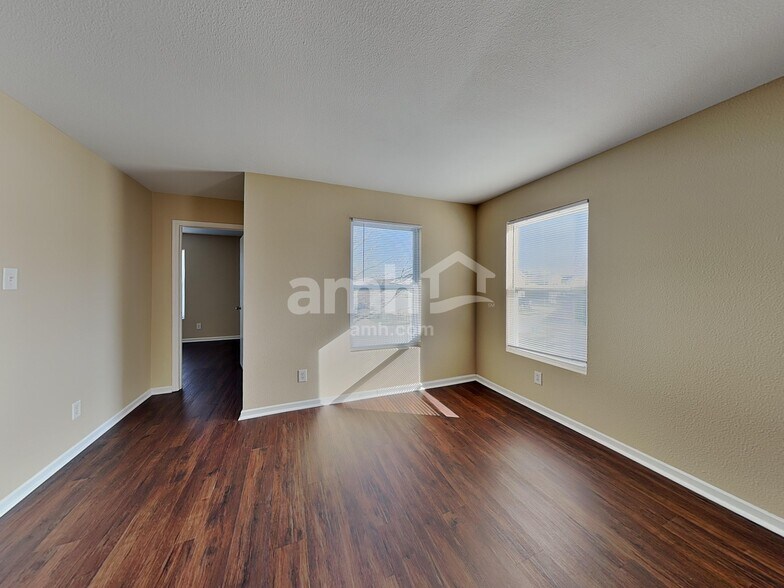 Building Photo - 8349 Sansa St