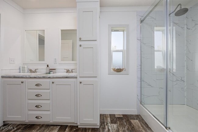 Building Photo - 2801 York Rd