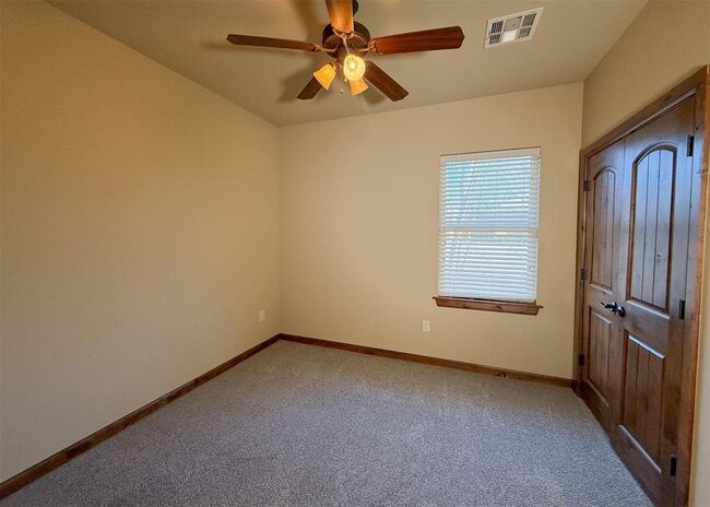 Building Photo - 14009 Canterbury Dr