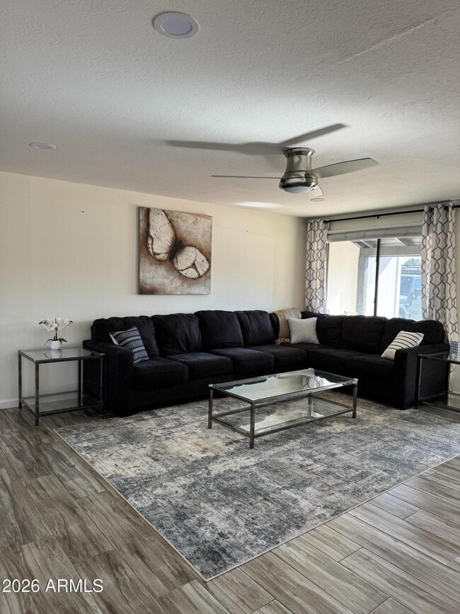 Building Photo - 3756 E Pershing Ave