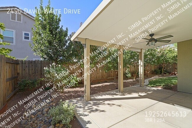Building Photo - 2490 David Waite Dr