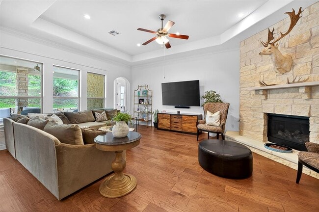 Building Photo - 609 Anfield Cir