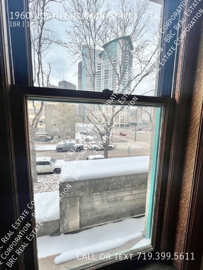 Building Photo - 1960 Sherman St