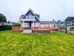Building Photo - 4Bd/2.75Ba Mukilteo House
