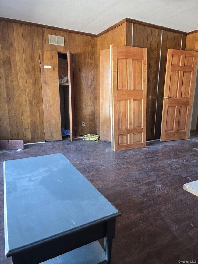 Building Photo - 13-03 154th St