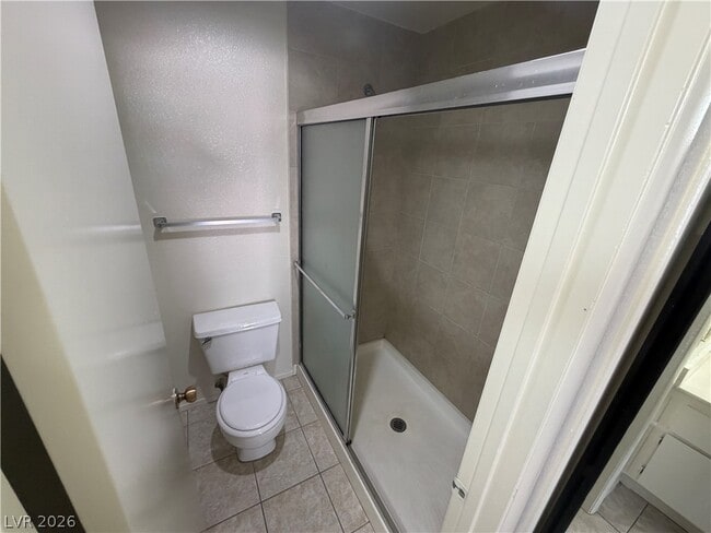 Building Photo - 4736 Nara Vista Way