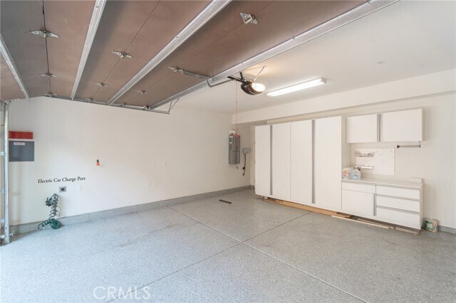 Building Photo - 62 Brindisi