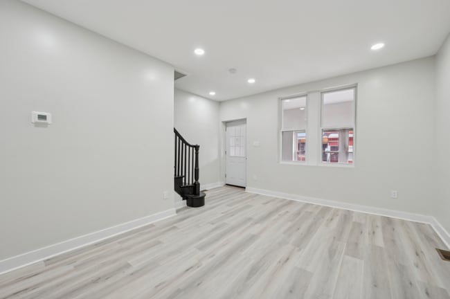 Building Photo - 6044 Allman St