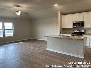 Building Photo - 13519 Sendero Roble