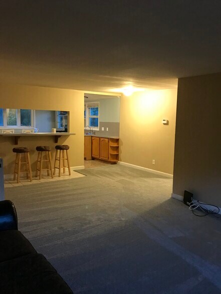 Building Photo - 40 Neillian Way