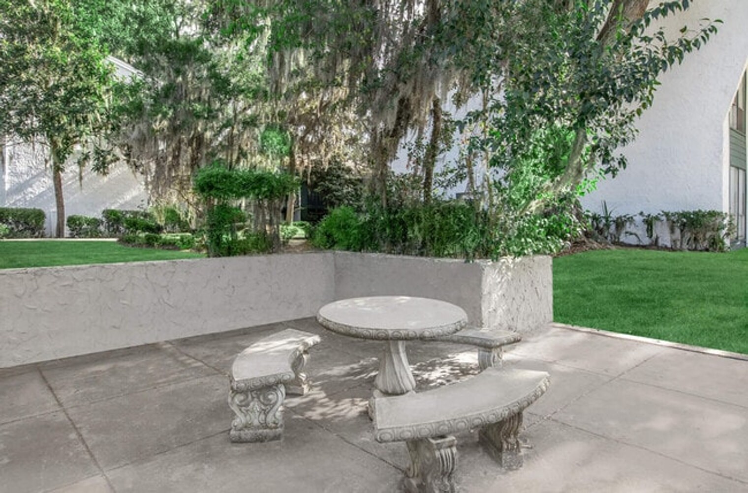 Building Photo - 3230 SW Archer Rd