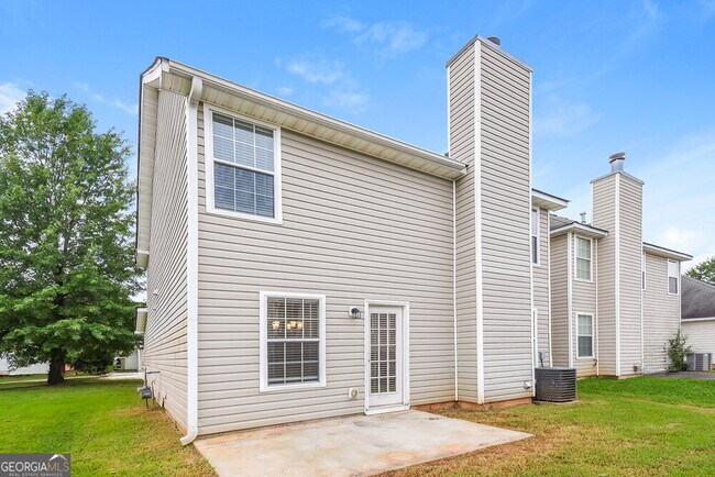 Building Photo - 310 Barshay Dr