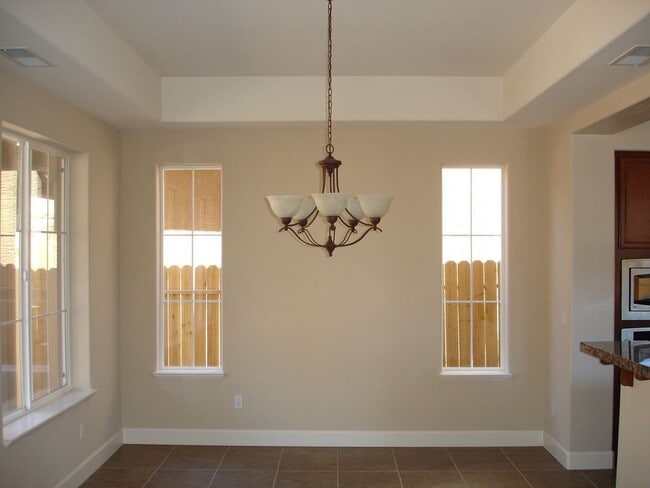 Building Photo - Damonte Ranch Villages Gated Community
