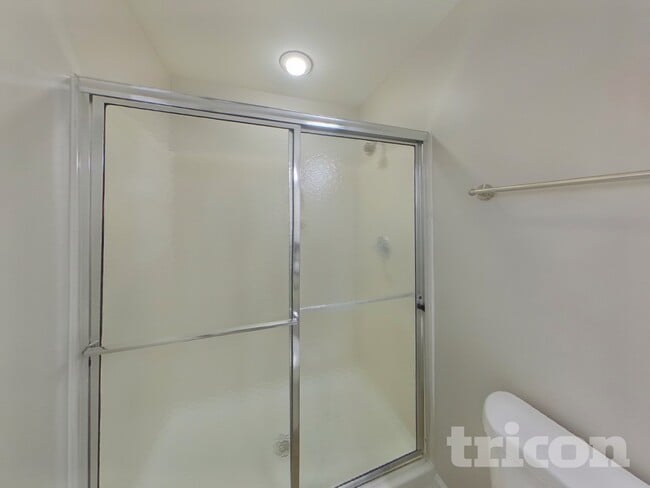 Building Photo - 238 Waterlemon Way