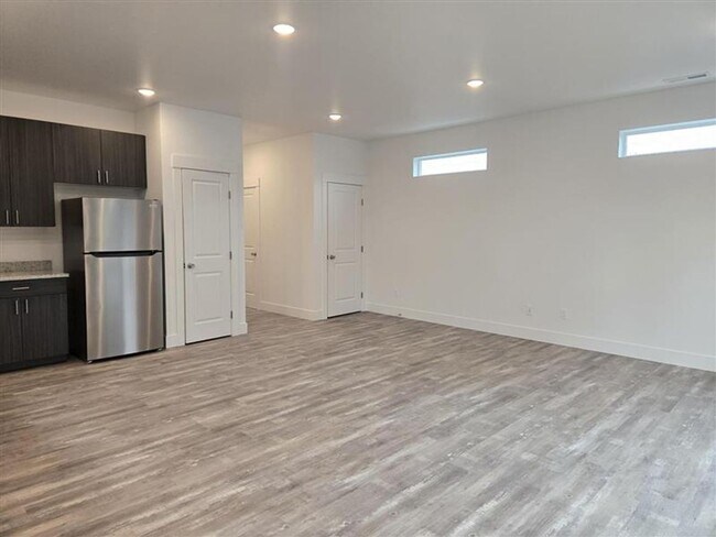 Building Photo - BE THE 1ST TO MOVE INTO THIS BRAND NEW TOWNHOME!