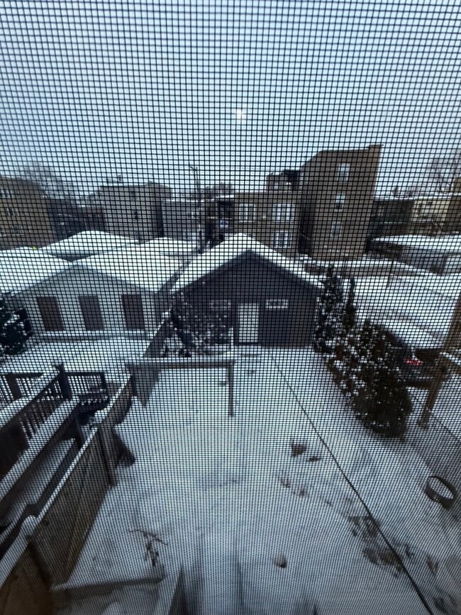 Building Photo - 3252 W Crystal St