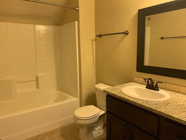 Building Photo - 5815 N SAGUARO HILLS P