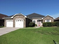 Building Photo - 4986 Vizcaya Dr