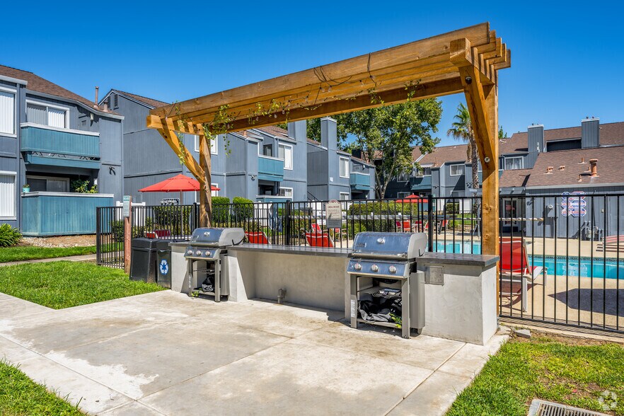 BBQ - Sierra Ridge