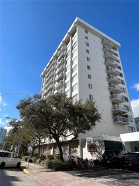 Building Photo - 1345 Lincoln Rd