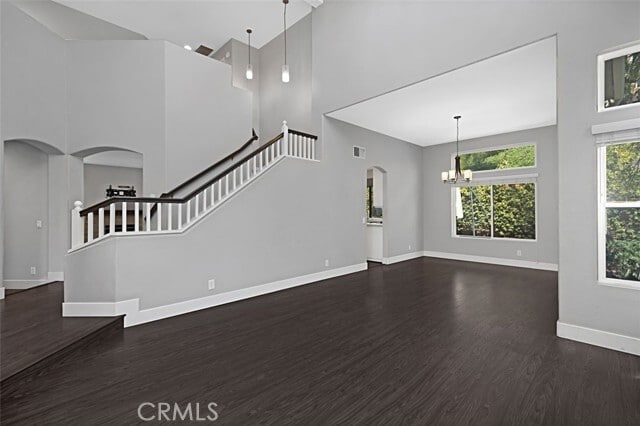 Building Photo - 28 Lawnridge