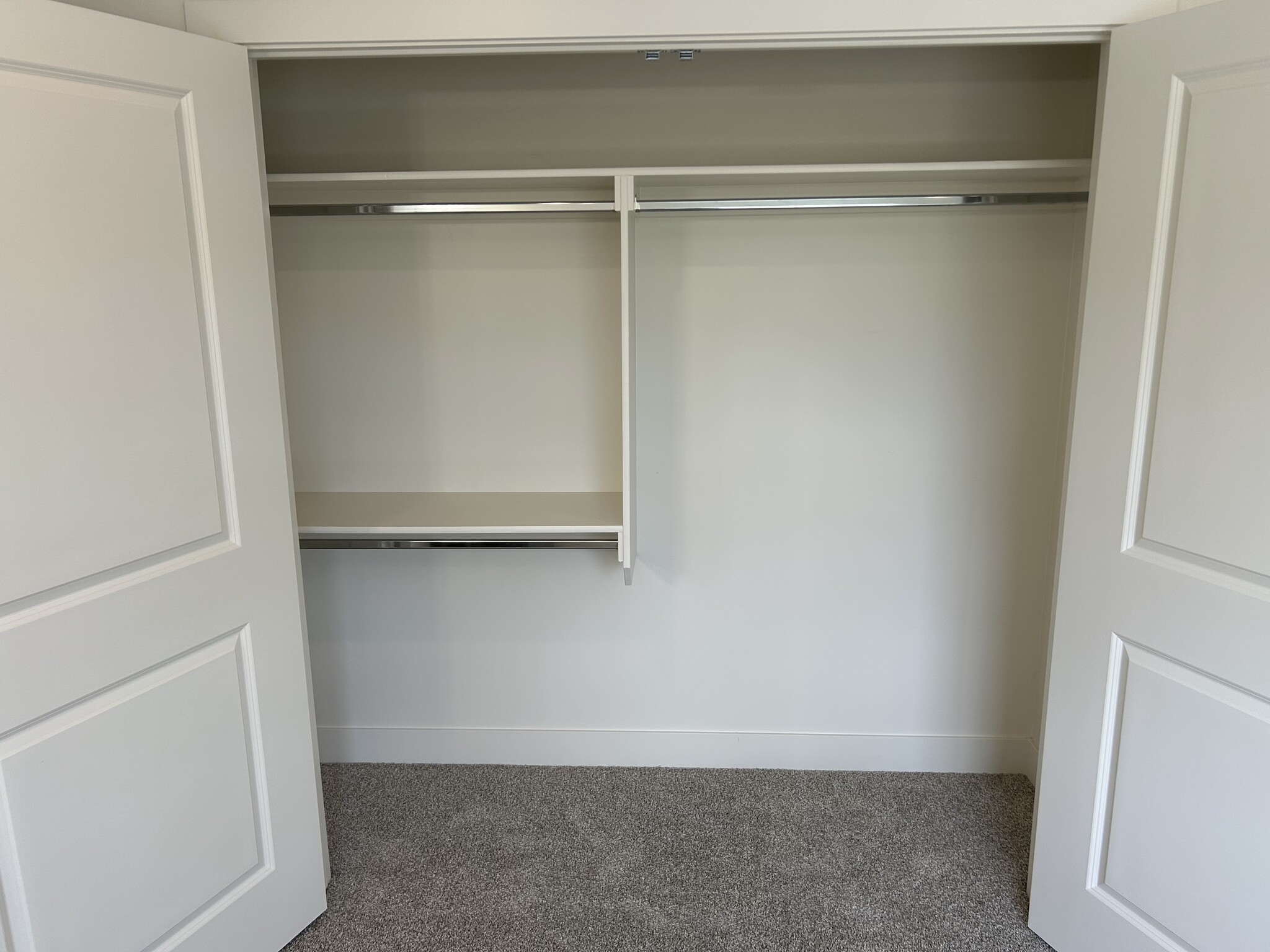 Building Photo - 534 W 1045 N