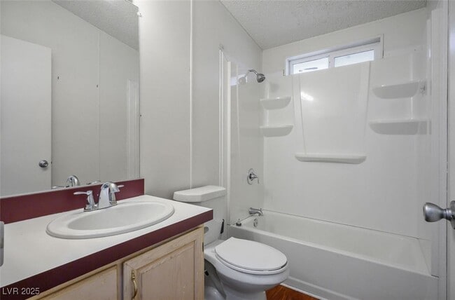 Building Photo - 4101 Paiute Blvd