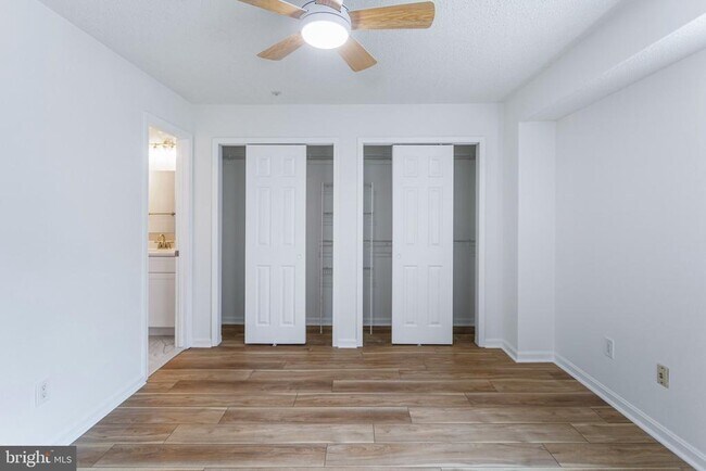 Building Photo - 6008 Mersey Oaks Way