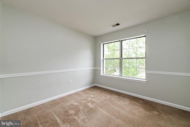 Building Photo - 8591 Harvest View Ct