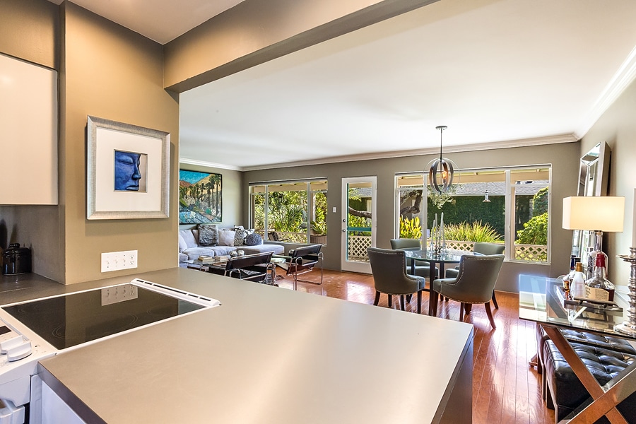 Kitchen - 543 W Coronado Rd