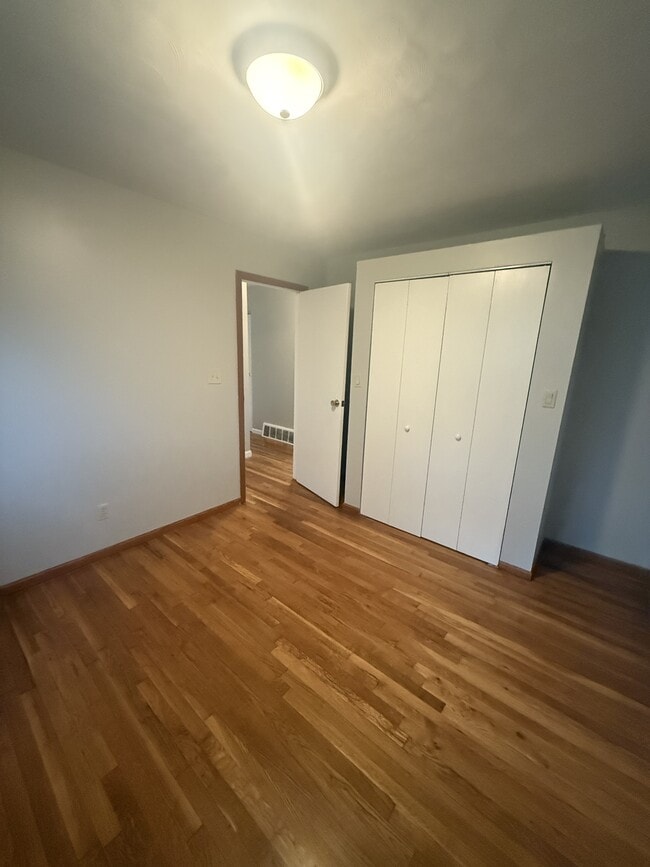 Building Photo - 5099 Wyandot Pl