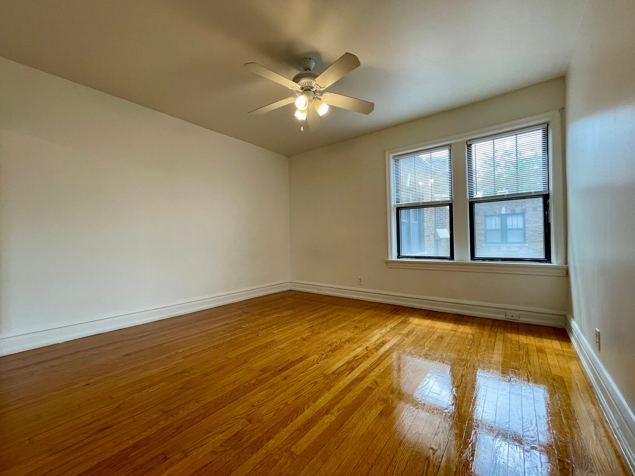 Building Photo - 6238 Southwood Ave