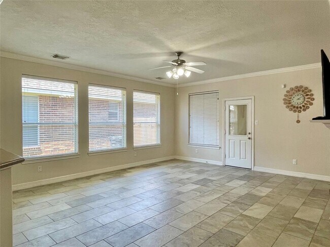 Building Photo - 13834 Clear Trail Ln