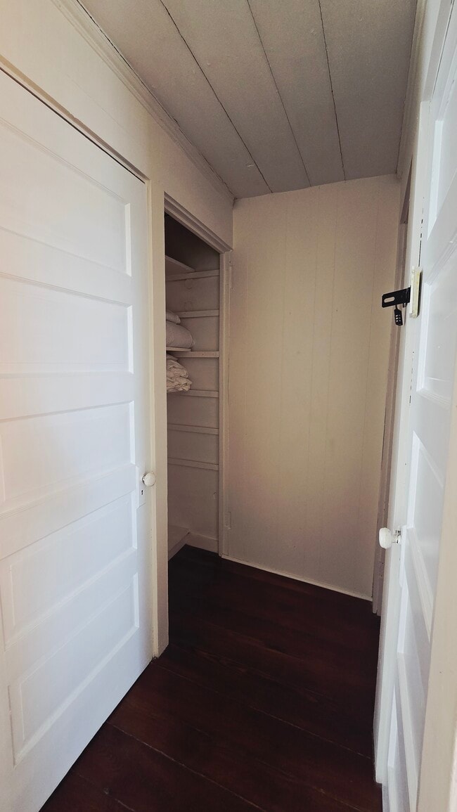 Building Photo - 13333 W Main St