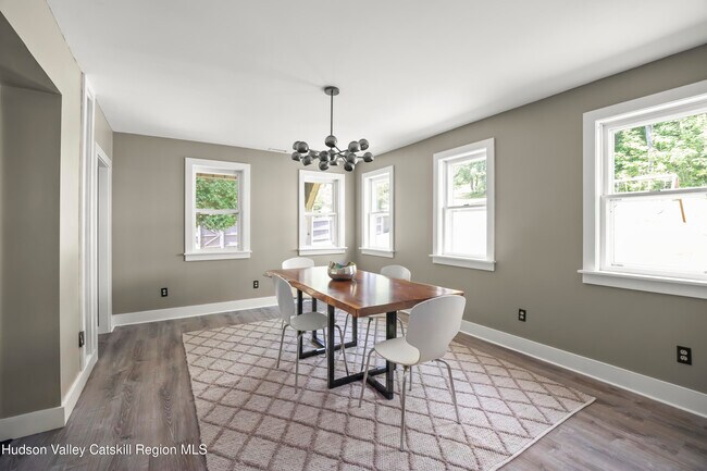 Building Photo - 1977 NY-295