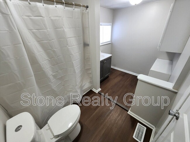 Building Photo - 3236 N 24th St