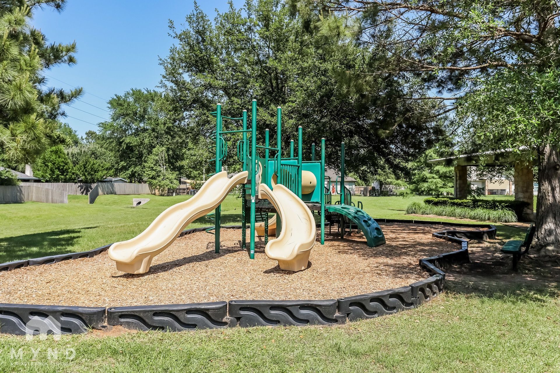 Building Photo - 33119 Cottonwood Bend
