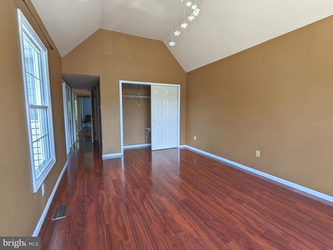 Building Photo - 3 Kaylin Corner