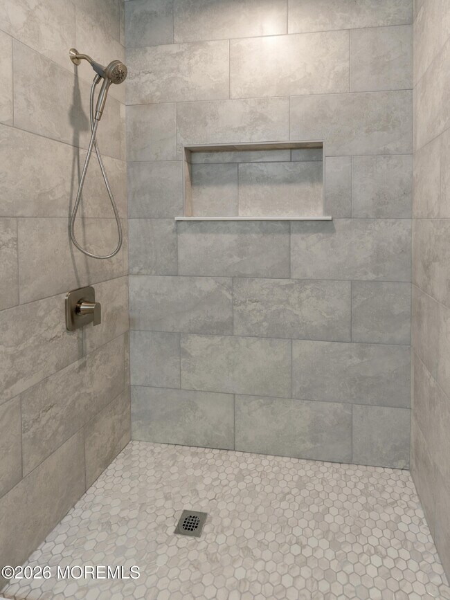 Building Photo - 36 Steeplechase Ct