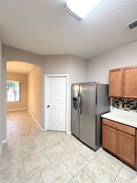 Building Photo - 7 Zither Ct