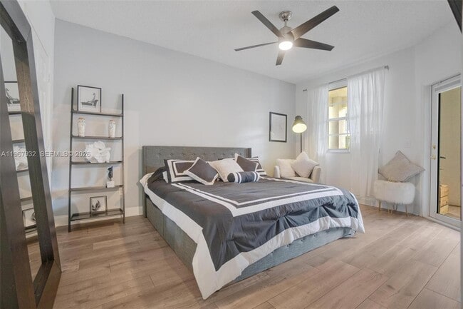 Building Photo - 3145 NE 184th St