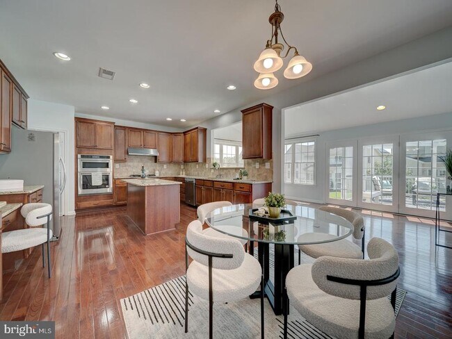Building Photo - 43320 Barnstead Dr