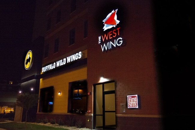 Primary Photo - West Wing