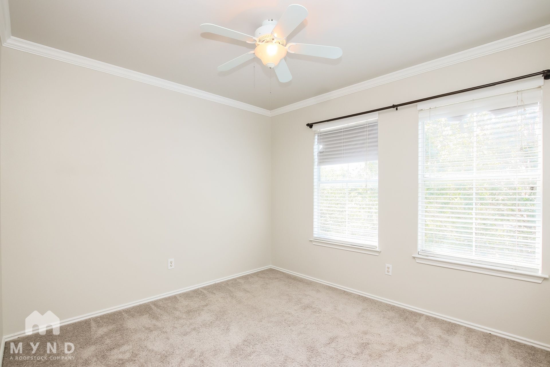 Building Photo - 2716 Amberglow Ct