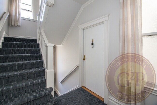 Building Photo - Pacific Heights - 1 BR, 1 BA Condo 650 Sq. Ft. - 3D Virtual Tour, Storage