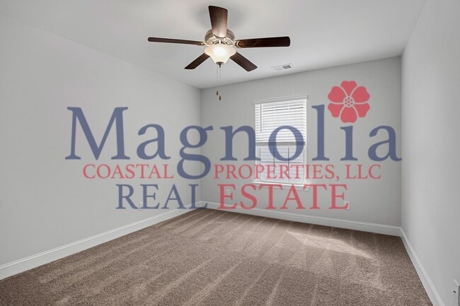 Building Photo - Spacious 4 Bedroom Home with Bonus Room in The Palms at New Hampstead!