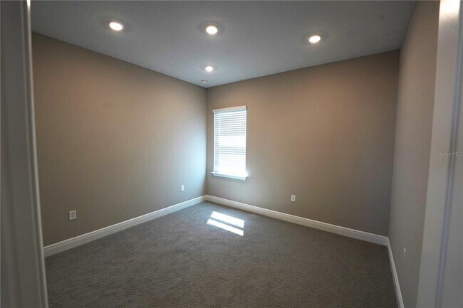 Building Photo - 2173 Sunshine Peak Dr